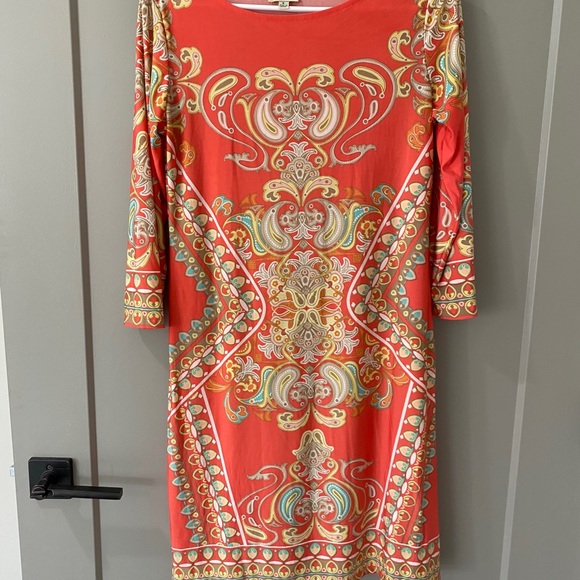 All size small - Picture 1 of 16